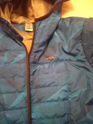 Plumas ligero QUECHUA Azul 13/14 años