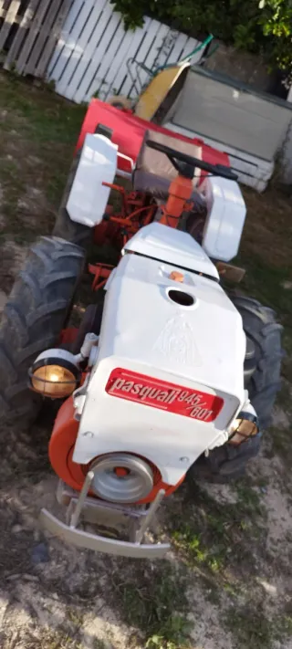 Pasquali 945/601 Tractor