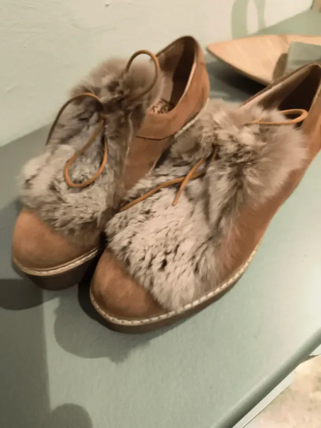 Botines Un Paso Más con Adorno Piel