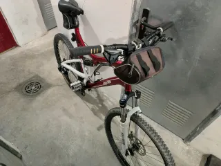 Bicicleta Rockrider Roja