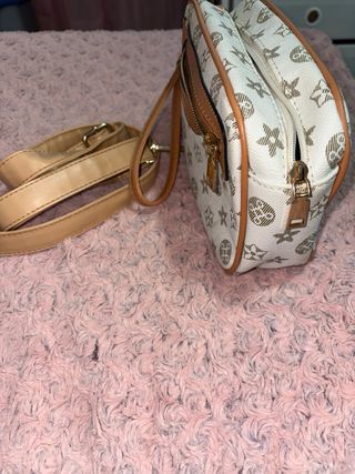 Bolso/Riñonera Marrón y Blanco