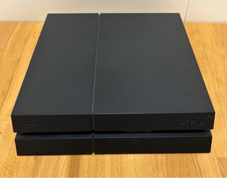 Consola PS4 + Giochi + Controller + Cuffie