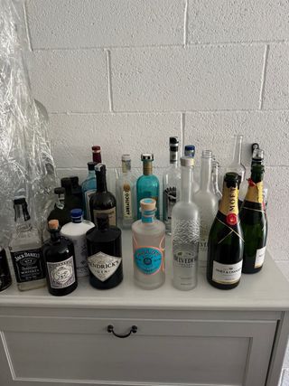 Bottiglie vuote decorative miste