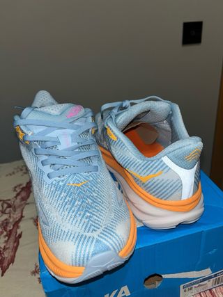 Hoka Clifton 9 Talla 38 nuevas a estrenar