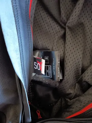 Mono Dainese Moto Piel Negro/Rojo