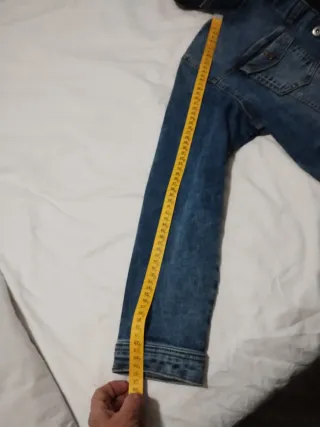 Chaqueta vaquera con capucha Talla 14