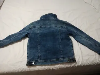 Chaqueta vaquera con capucha Talla 14