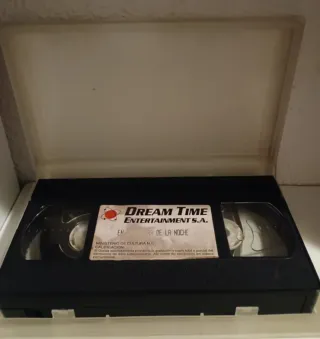 VHS En la sombra de la noche (1996) Terror/Vampiro