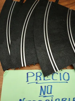 NINCO 8 curvas r2 nuevas y 4 rectas grandes usadas