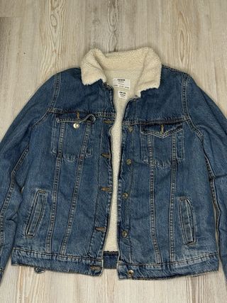 Chaqueta vaquera Bershka forro polar Talla XS