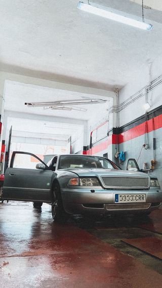 AUDI S8 4.2 V8 !! 3.500€ !! LEER ANUNCIO !!