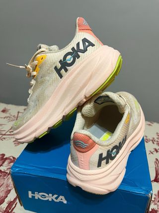 Hoka Clifton 9 Talla 38 nuevas a estrenar
