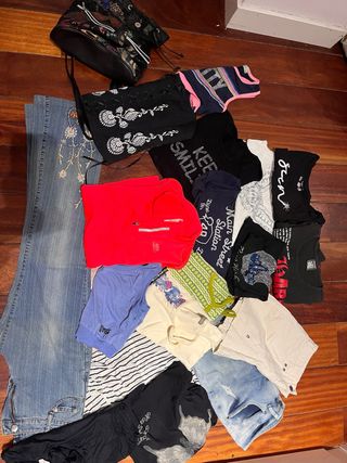 Lote Ropa 19 prendas por 20€