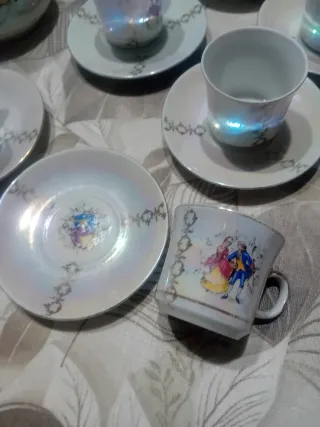 Servizio da caffè con teiera e 6 tazzine