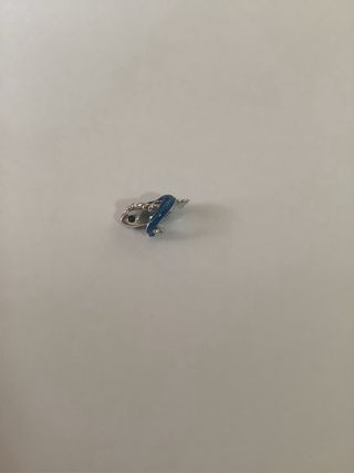 Charm Geco Azul Metálico