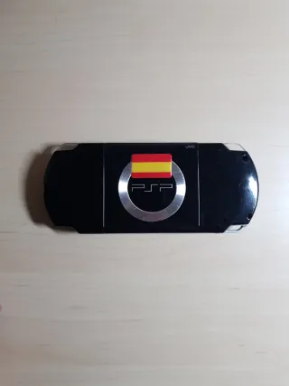 PSP negra sin cargador con tarjeta de memoria SONY