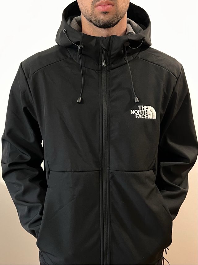 Chaqueta The North Face Técnica Impermeable Negra