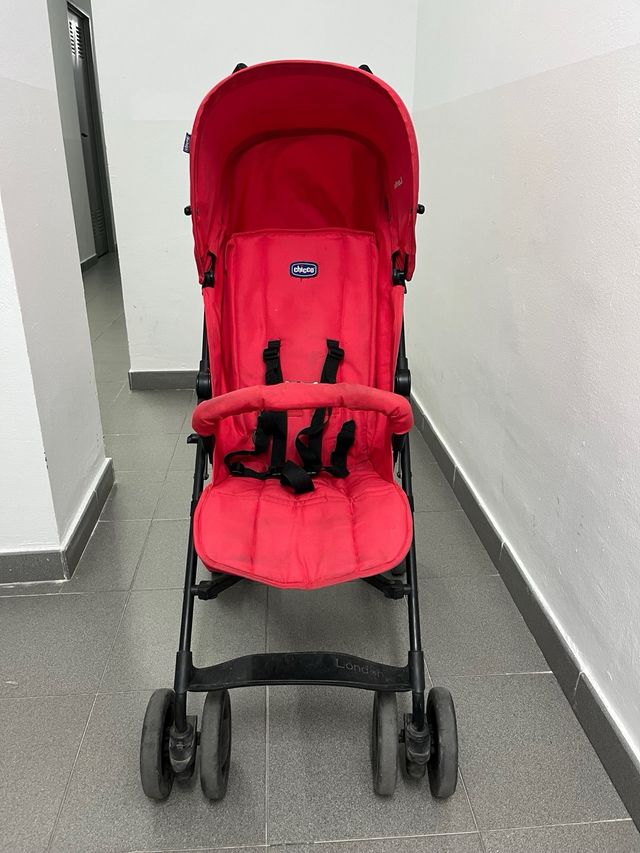 Silla de paseo Chicco roja
