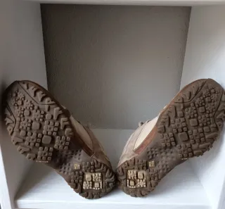 Zapatillas Columbia Beige y Marrón