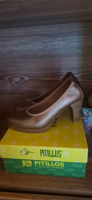 Zapatos Pitillos Tacón Bronce Talla 37