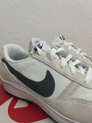 Zapatillas Nike Waffle Nav Beige/Blanco