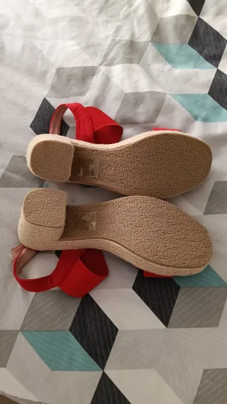 Cuñas rojas Talla 38