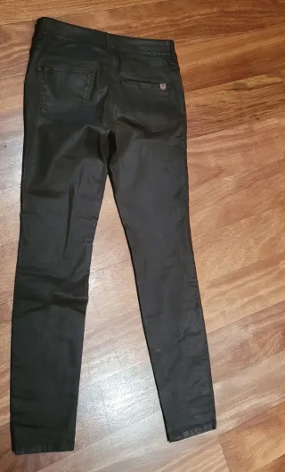Pantalón encerado Massimo Dutti