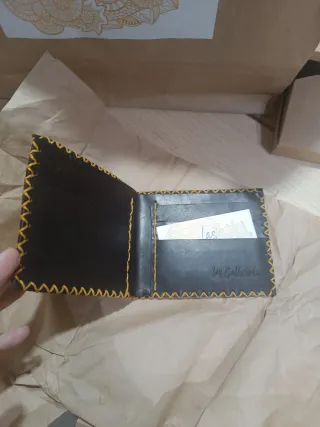 Cartera Billetera Piel Genuina Compacta.