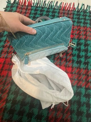 Borsa Guess blu e verde