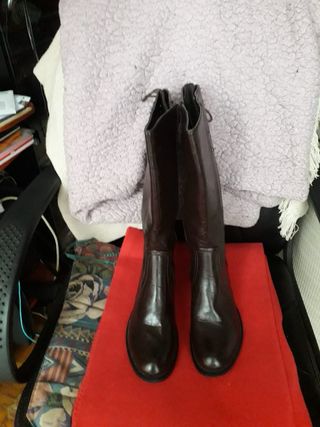 Botas marrones talla 39 sin estrenar
