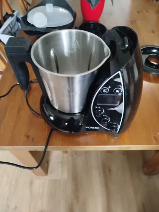 Robot de Cocina Ironmix Negro