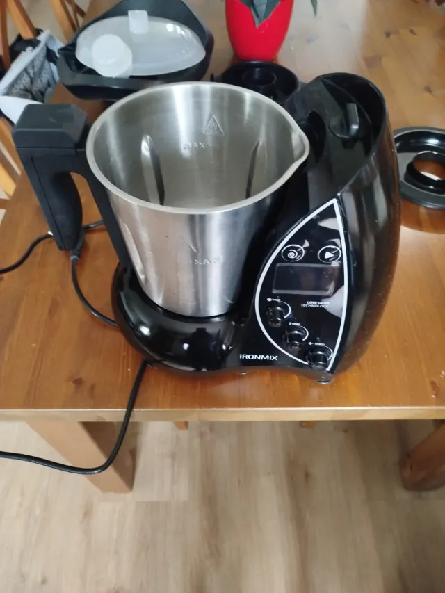 Robot de Cocina Ironmix Negro