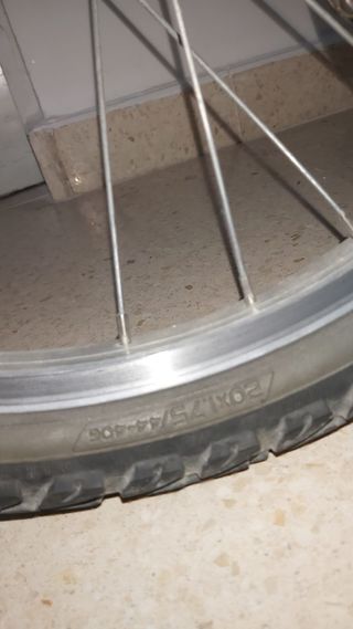 Bicicleta niña morada BTWIN