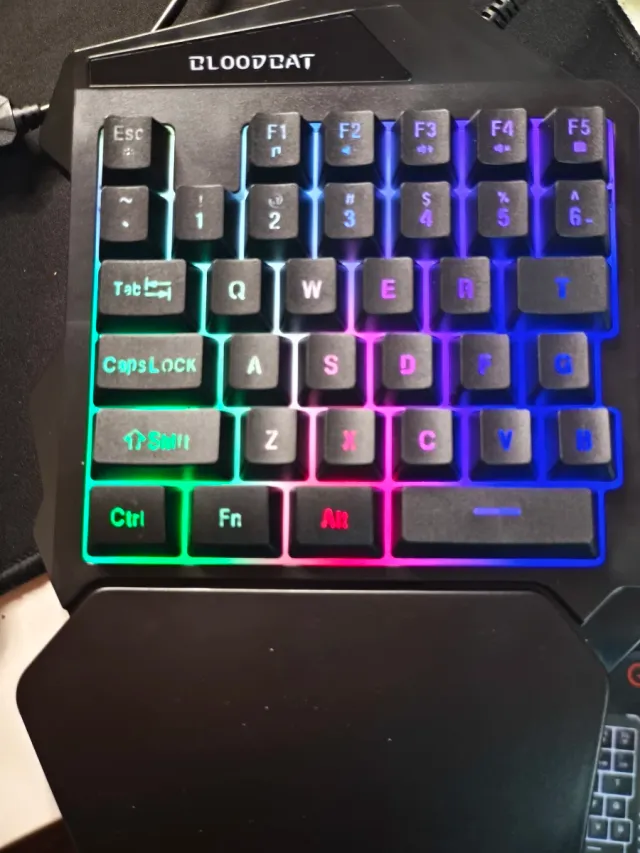 Teclado Gaming G94 RGB
