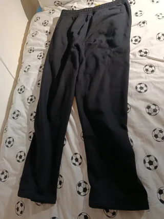 Pantalón Corteiz Negro