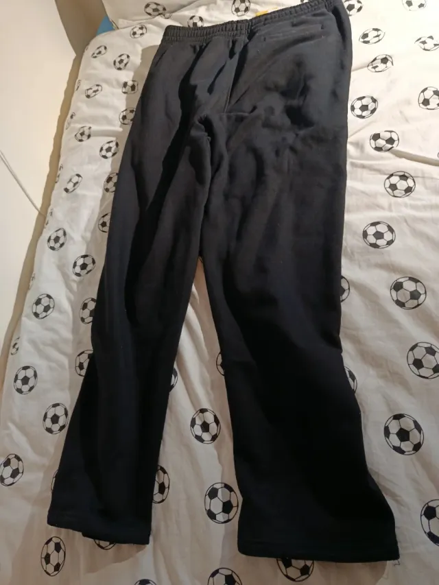 Pantalón Corteiz Negro