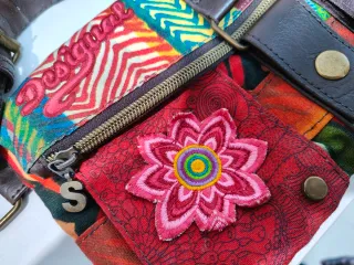 Bolso Desigual Multicolor con Correa