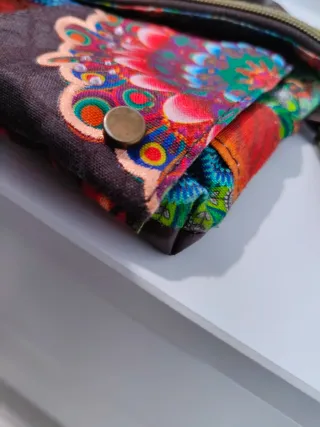 Bolso Desigual Multicolor con Correa