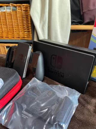 Nintendo Switch + Sports + Minecraft