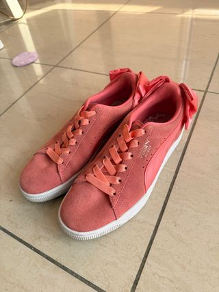 Zapatillas Puma Suede Rosas con Lazos