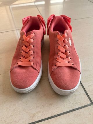 Zapatillas Puma Suede Rosas con Lazos