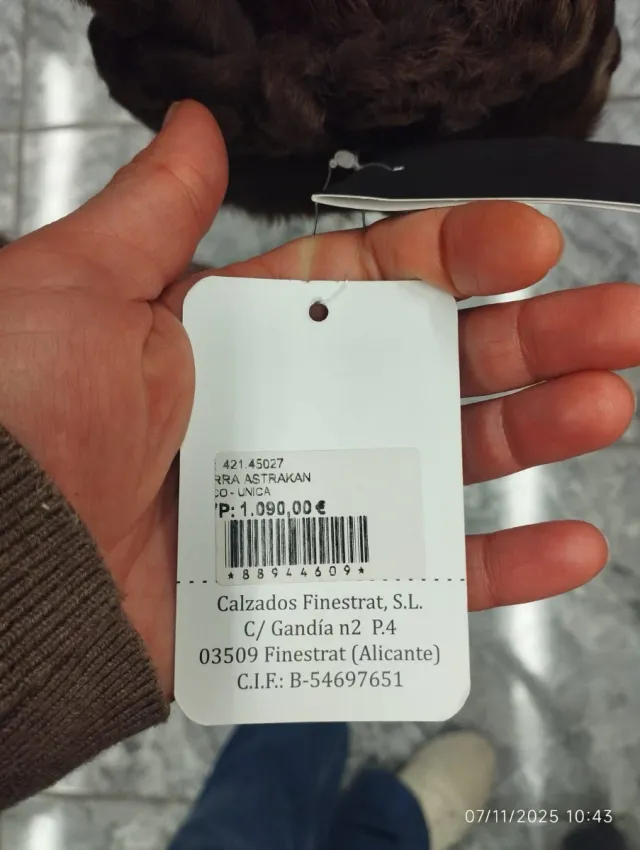 Abrigo de astracán marrón talla 42