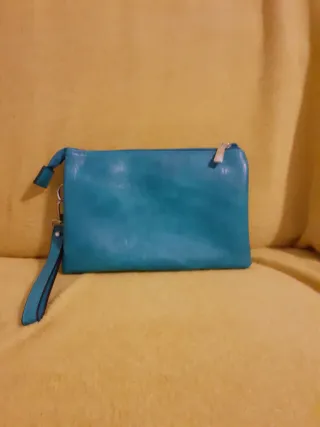 Pochette Azzurra con Laccetto