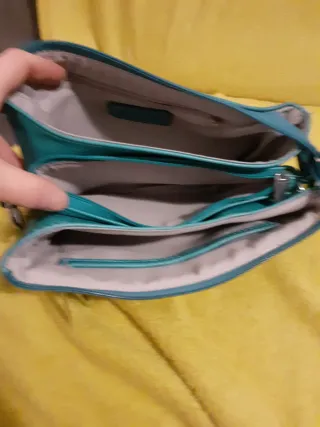 Pochette Azzurra con Laccetto