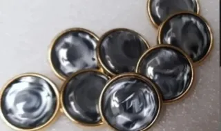 Lote 10 botones METAL- 5 modelos