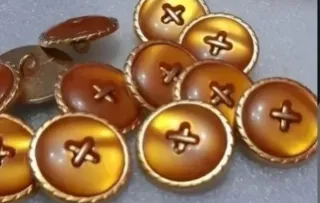 Lote 10 botones METAL- 5 modelos