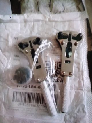 Chiave per casse orologi Swiss più pezzi volendo