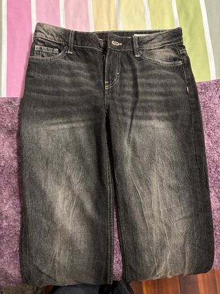 Pantalón vaquero negro Bershka
