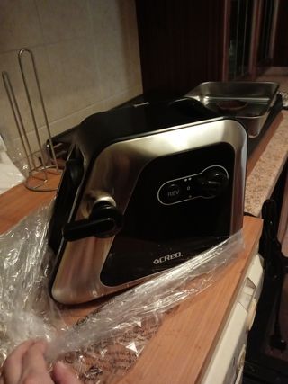 Tritacarne elettrico professionale CREO