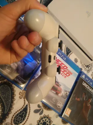 PS4 Slim Blanca 500GB